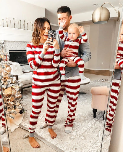 🔥Clearance Sale - 49% OFF🎄-Best Matching Christmas Family Pajamas